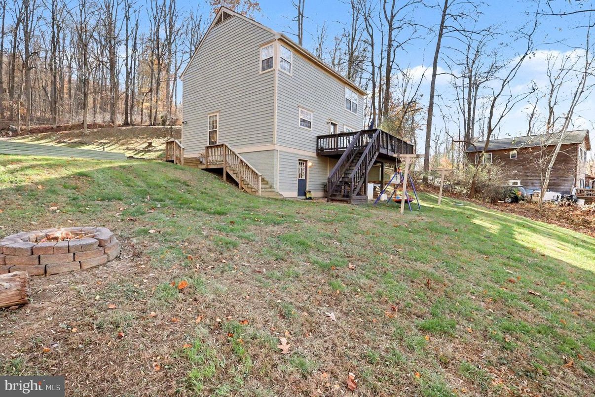 Backyard, Exterior, Playground