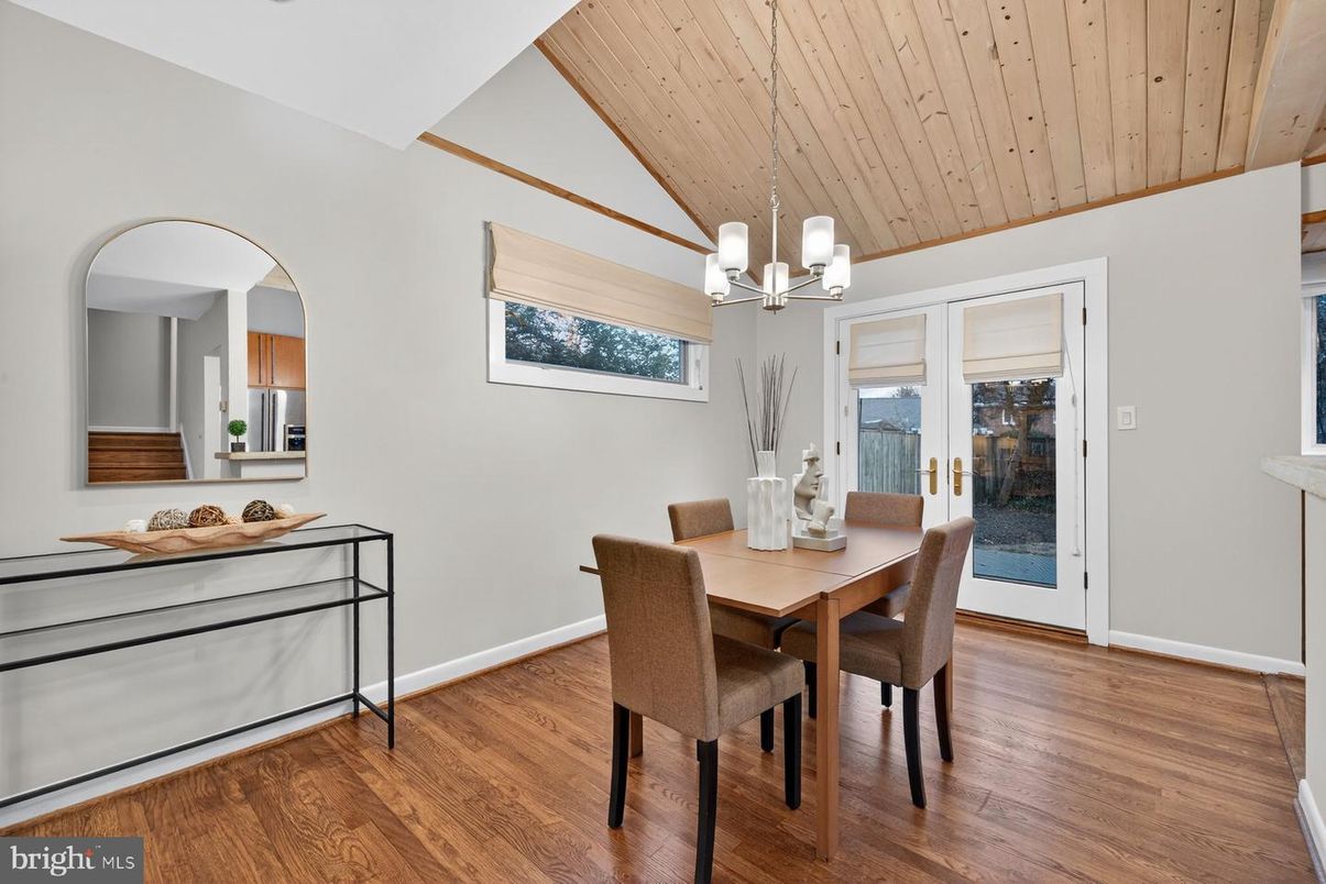 Chandelier, Dining room, Interior, Wooden Ceilings, Wood Texture Flooring