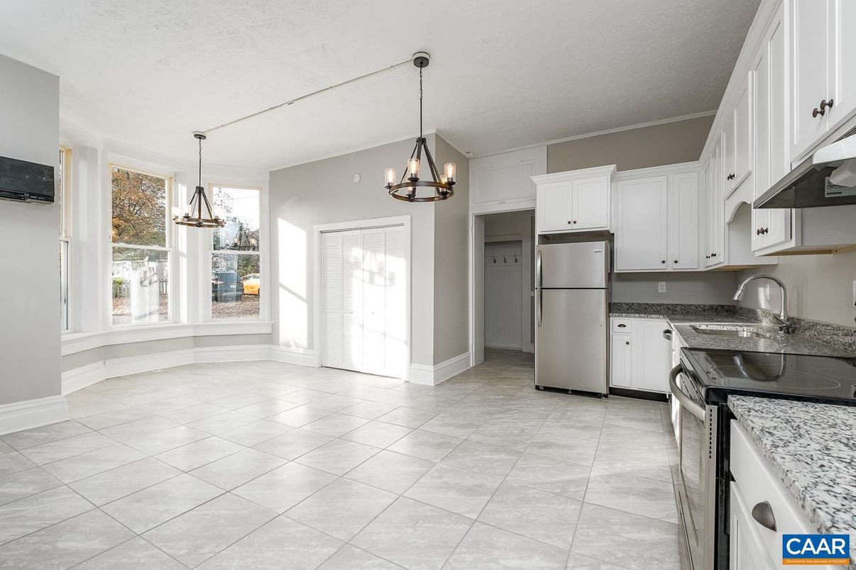 Chandelier, Interior, Kitchen, Pendant Lights