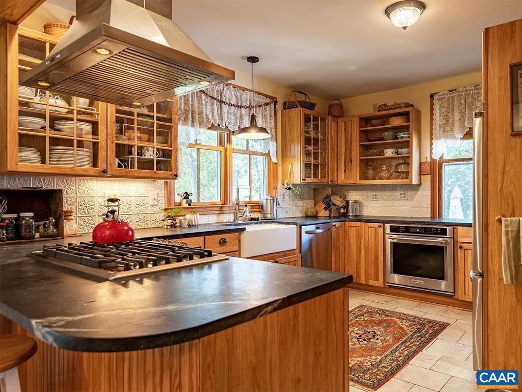 Interior, Kitchen, Pendant Lights, Stainless Steel Appliances