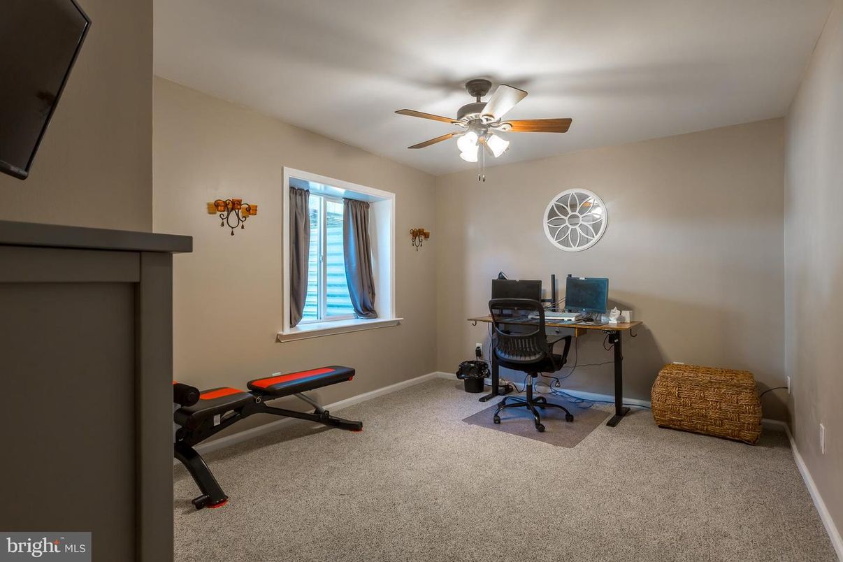 Fitness Equipment, Home Office, Interior
