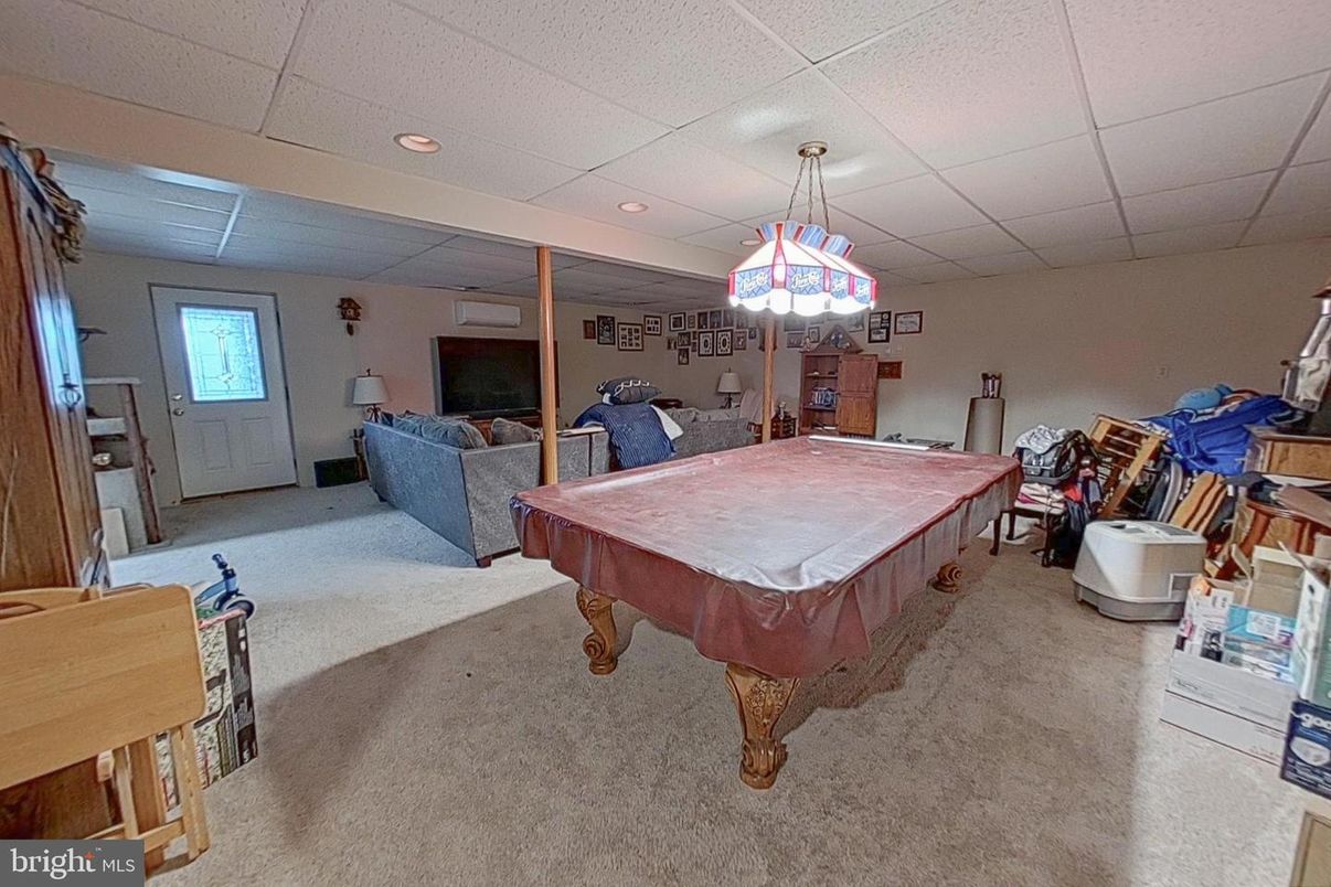 Billiard Table, Game Room, Interior, Pendant Lights, Recessed Lighting