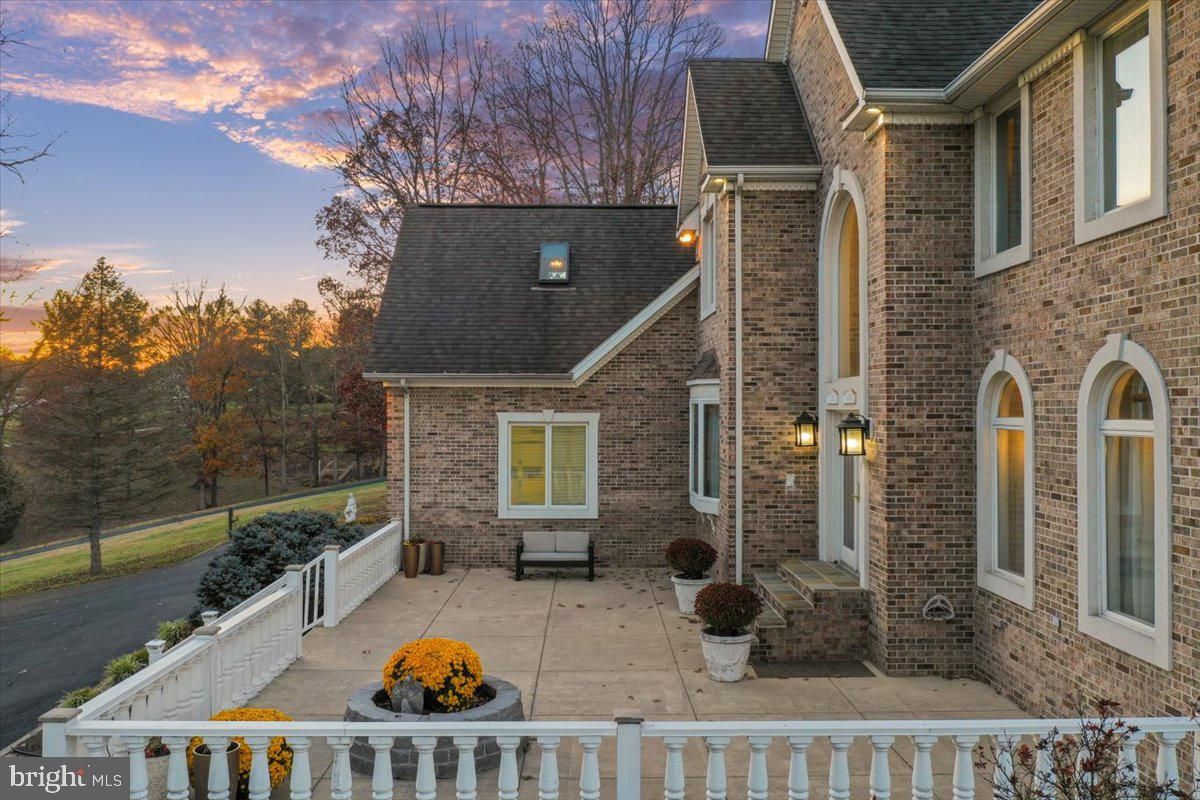 Exterior, Facade, Brick Facade, Brick Traditional