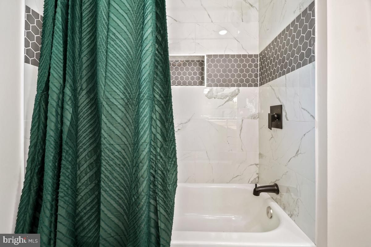 Bathroom, Interior, Marble Walls