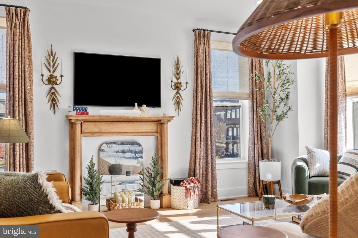 Interior, Living room