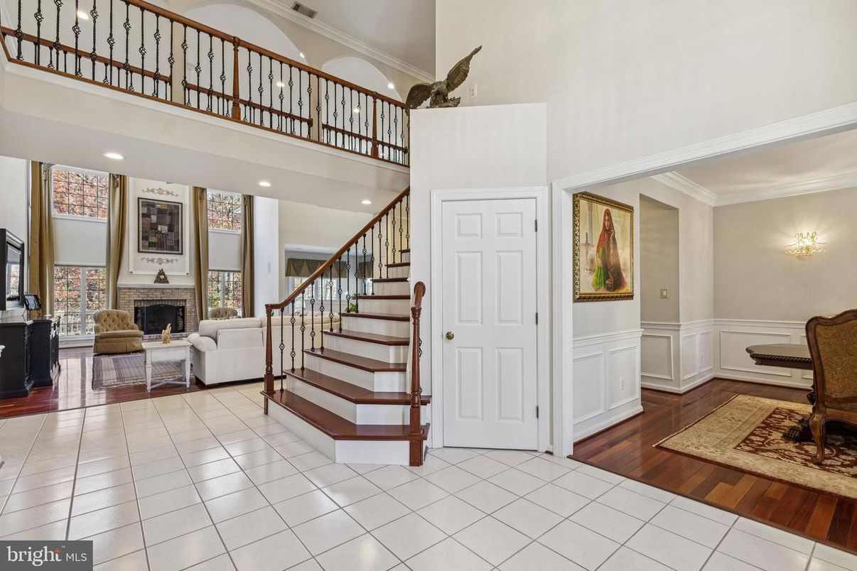 Fireplace, Interior, Recessed Lighting, Wood Texture Flooring
