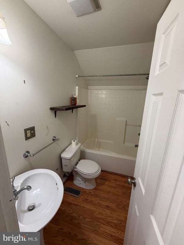 Bathroom, Interior, Wood Texture Flooring