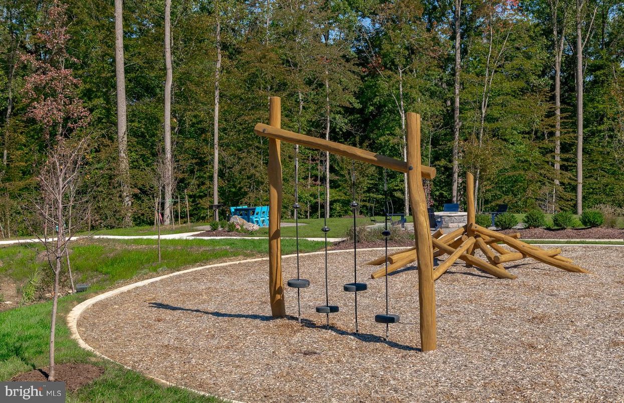 Backyard, Exterior, Playground