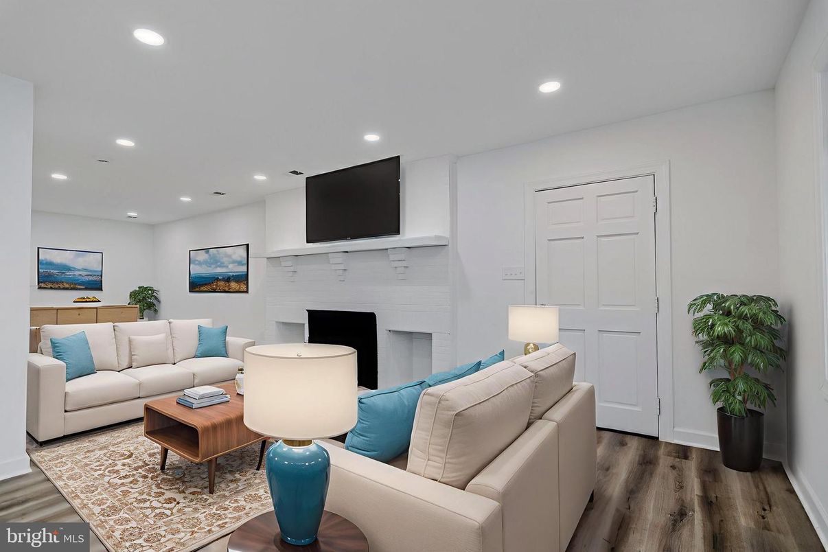 Fireplace, Interior, Living room, Recessed Lighting, Wood Texture Flooring