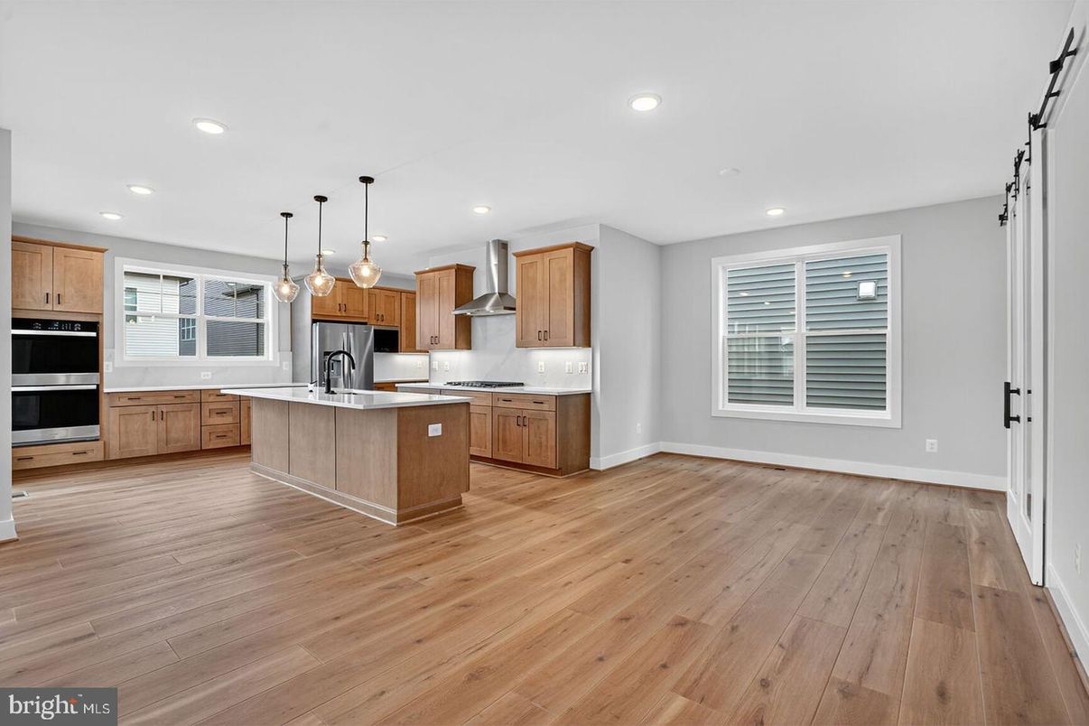 Interior, Kitchen, Pendant Lights, Recessed Lighting, Wood Texture Flooring