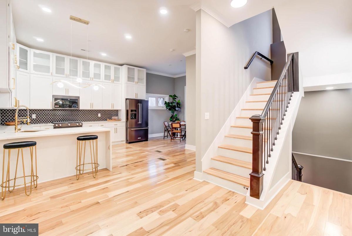 Interior, Kitchen, Pendant Lights, Recessed Lighting, Wood Texture Flooring