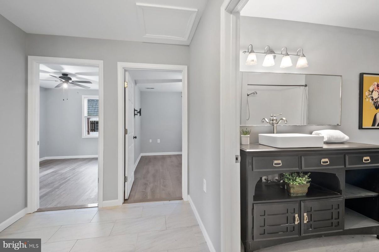 Bathroom, Interior, Wood Texture Flooring