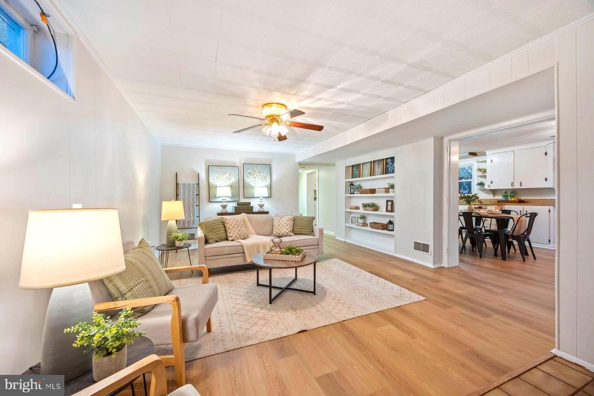 Dining room, Interior, Living room, Wood Texture Flooring