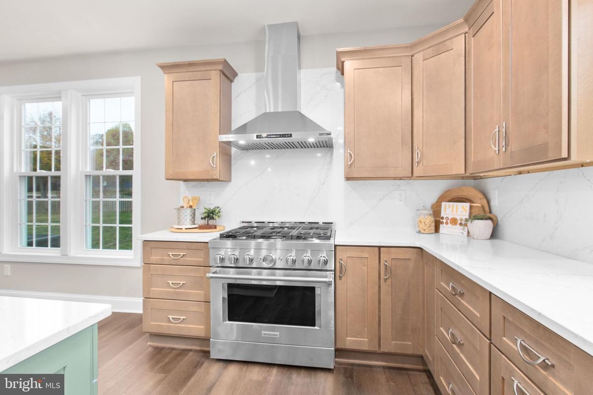 Interior, Kitchen, Marble Walls, Stainless Steel Appliances, Wood Texture Flooring