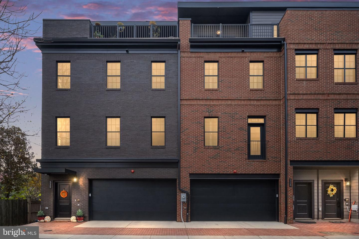 Attached, Exterior, Facade, Brick Facade, Rowhouse