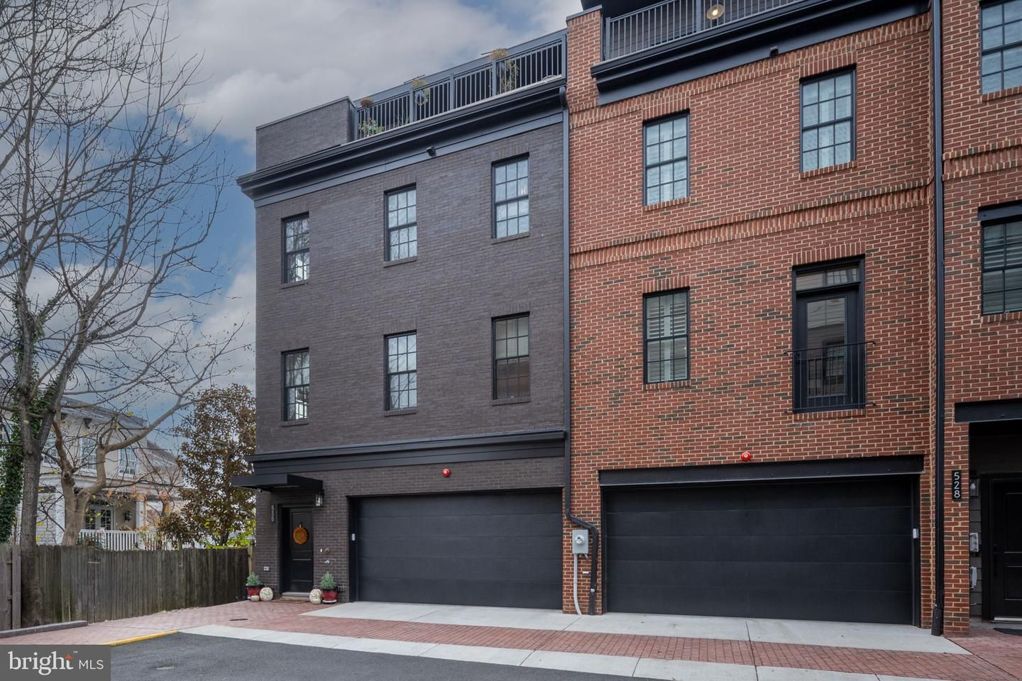 Attached, Exterior, Facade, Brick Facade, Rowhouse