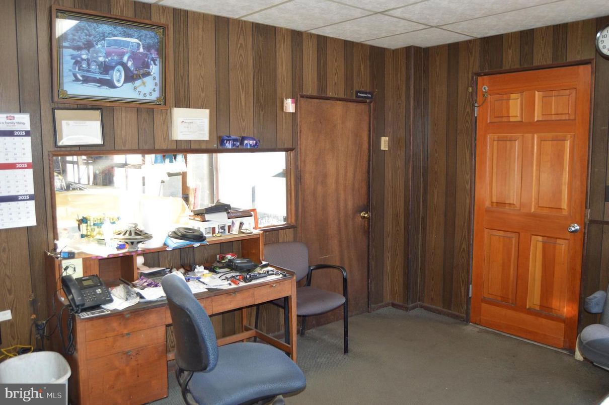 Home Office, Interior, Wooden Walls