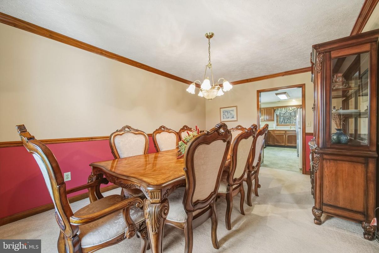 Chandelier, Dining room, Interior