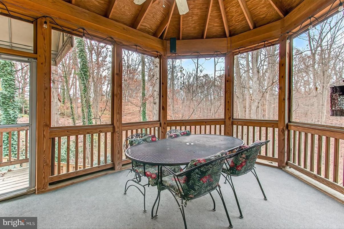 Interior, Sun Room, Wooden Beams, Wooden Ceilings