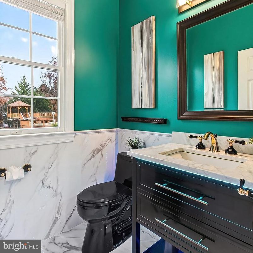 Bathroom, Interior, Marble, Marble Walls