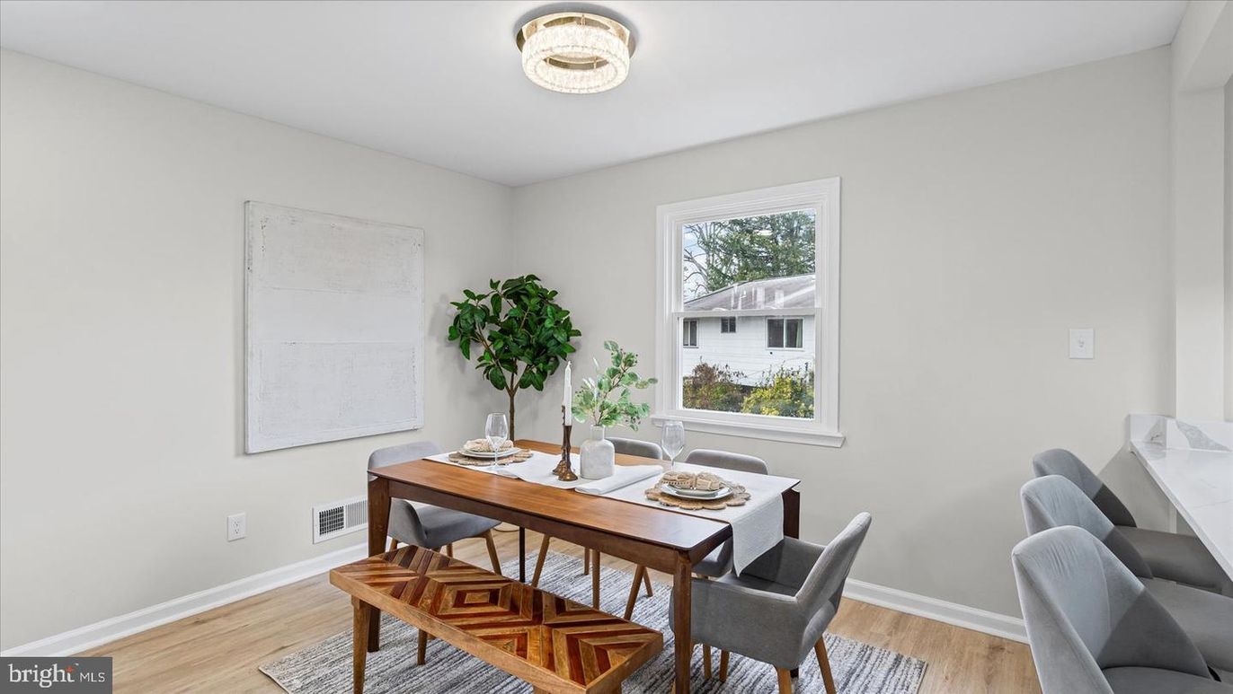 Dining room, Interior, Wood Texture Flooring