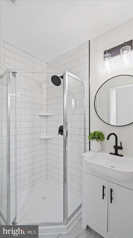 Bathroom, Glass Shower, Interior