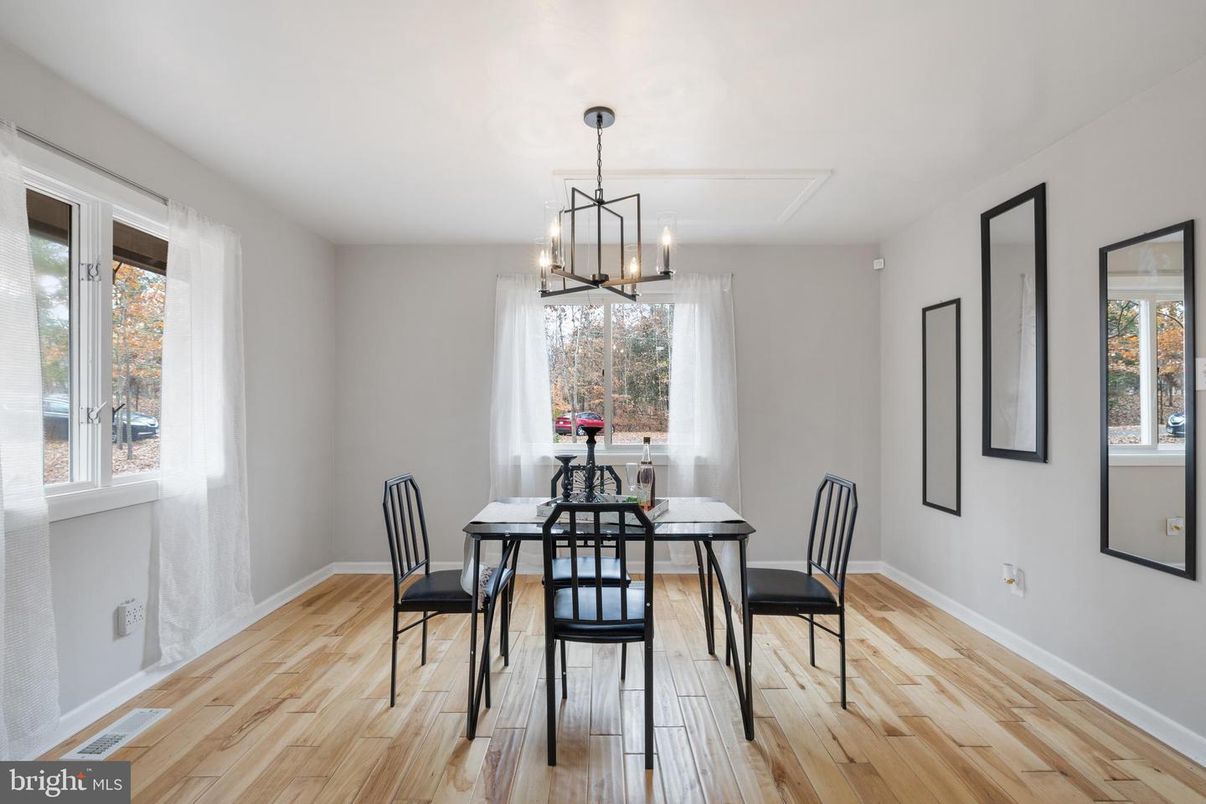 Chandelier, Dining room, Interior, Pendant Lights, Wood Texture Flooring