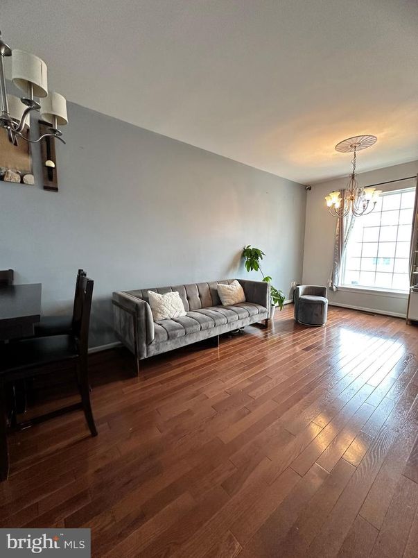 Chandelier, Interior, Living room, Wood Texture Flooring