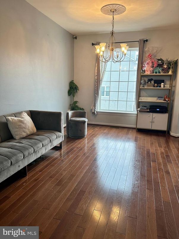 Chandelier, Interior, Wood Texture Flooring