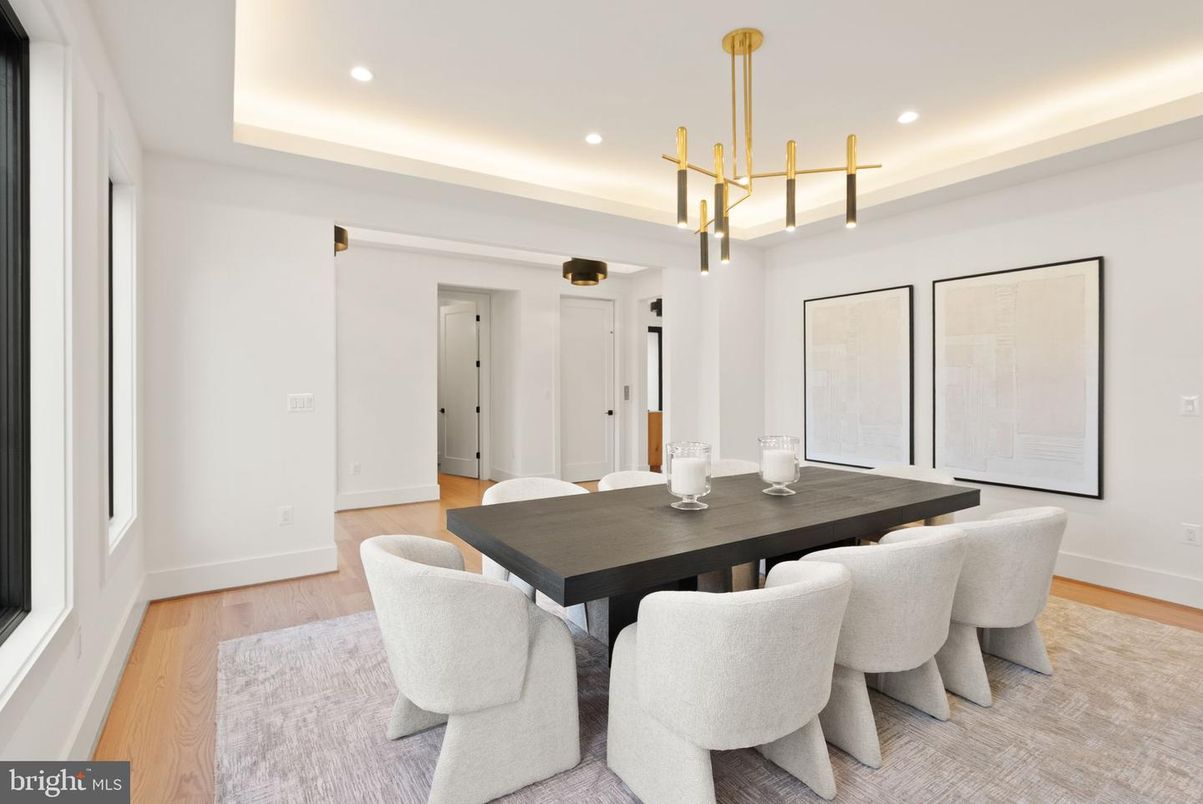 Dining room, Interior, Pendant Lights, Recessed Lighting, Wood Texture Flooring