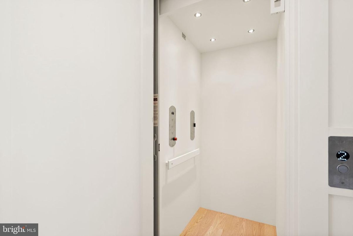 Elevator, Interior, Recessed Lighting, Wood Texture Flooring