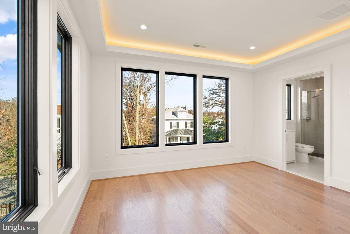Bathroom, Empty room, Interior, Recessed Lighting, Wood Texture Flooring