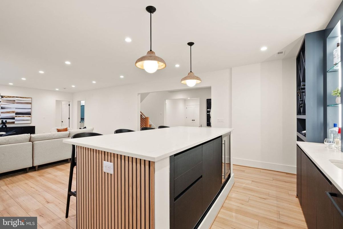 Interior, Kitchen, Pendant Lights, Recessed Lighting, Wood Texture Flooring