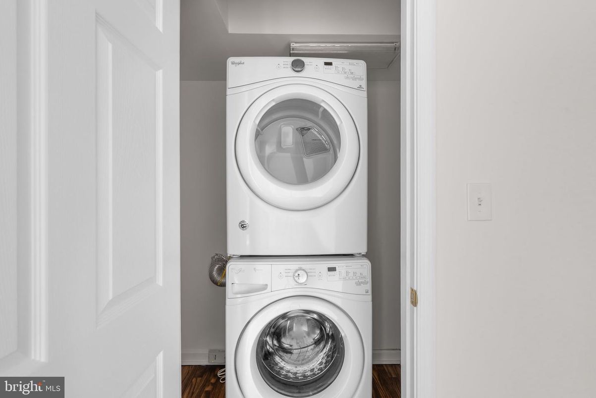 Interior, Utility Closets, Washer