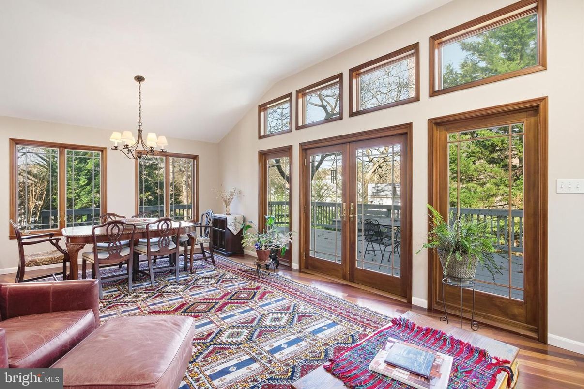 Chandelier, Dining room, Interior, Wood Texture Flooring