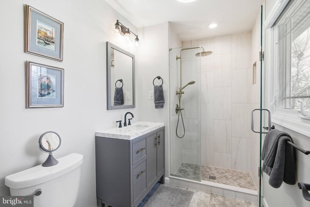 Bathroom, Dual Sink Vanities, Glass Shower, Interior, Recessed Lighting