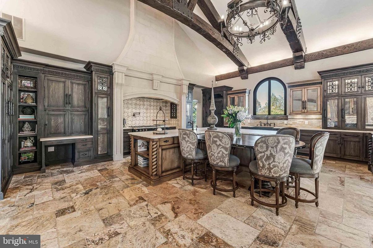 Chandelier, Dining room, Interior, Kitchen