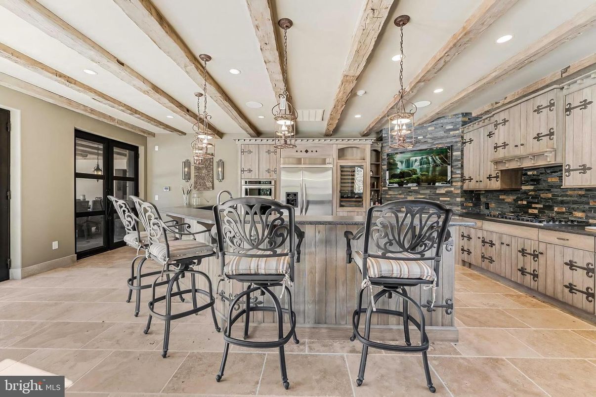 Chandelier, Interior, Kitchen, Pendant Lights, Recessed Lighting, Stainless Steel Appliances, Wooden Beams