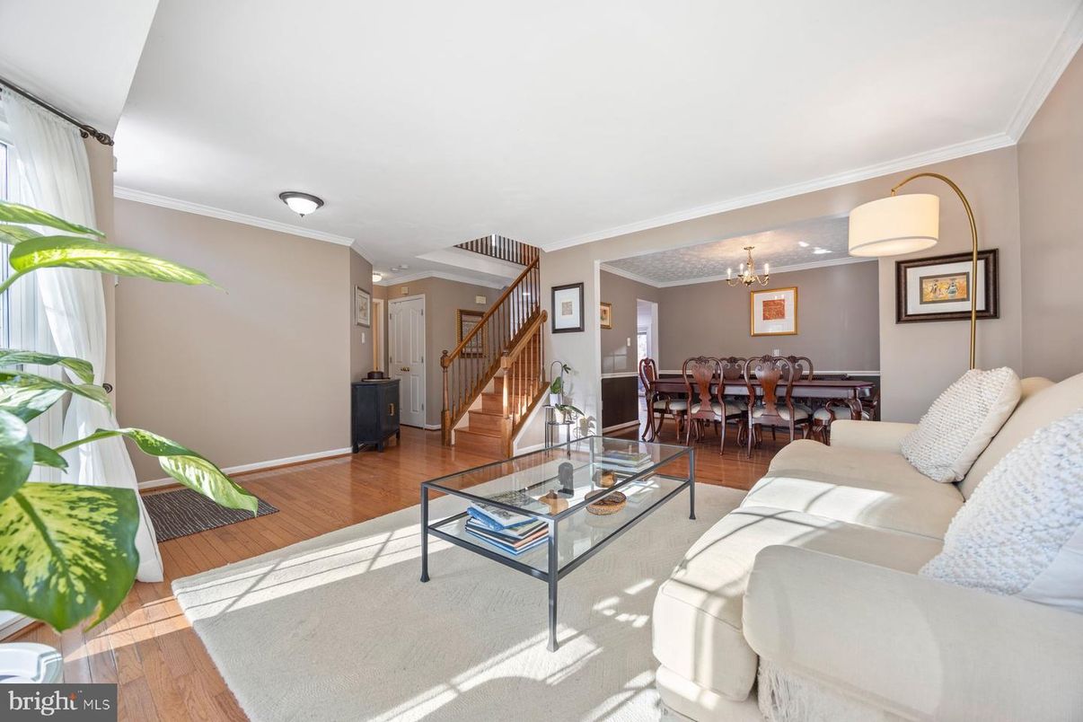 Dining room, Interior, Living room, Wood Texture Flooring