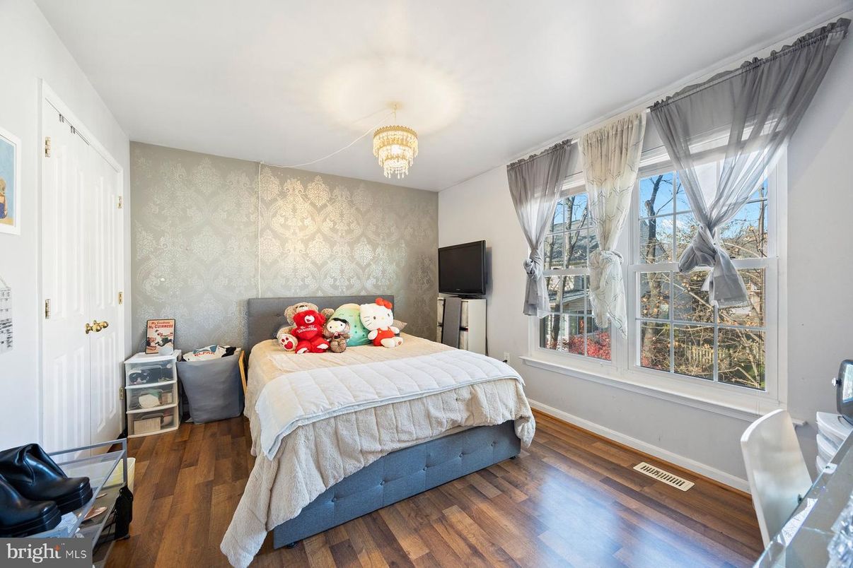 Bedroom, Chandelier, Interior, Wood Texture Flooring