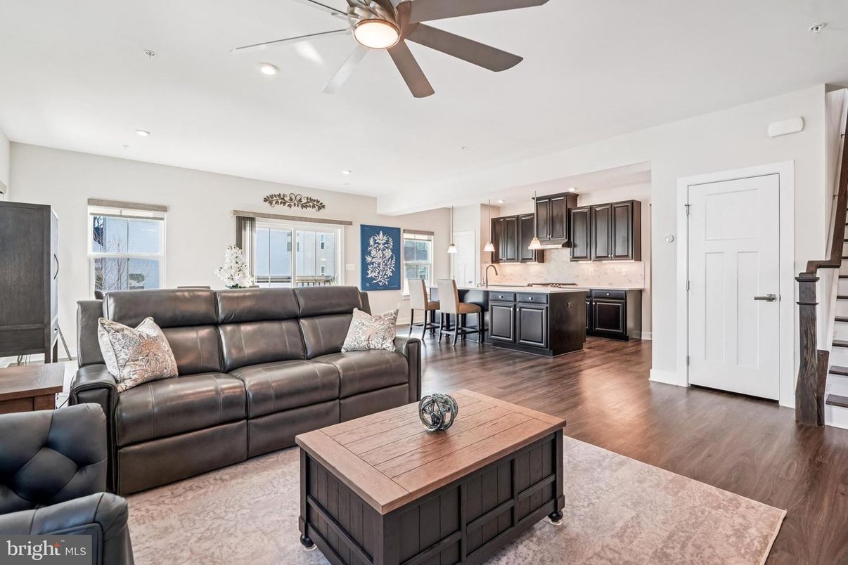 Dining room, Interior, Kitchen, Living room, Recessed Lighting, Wood Texture Flooring