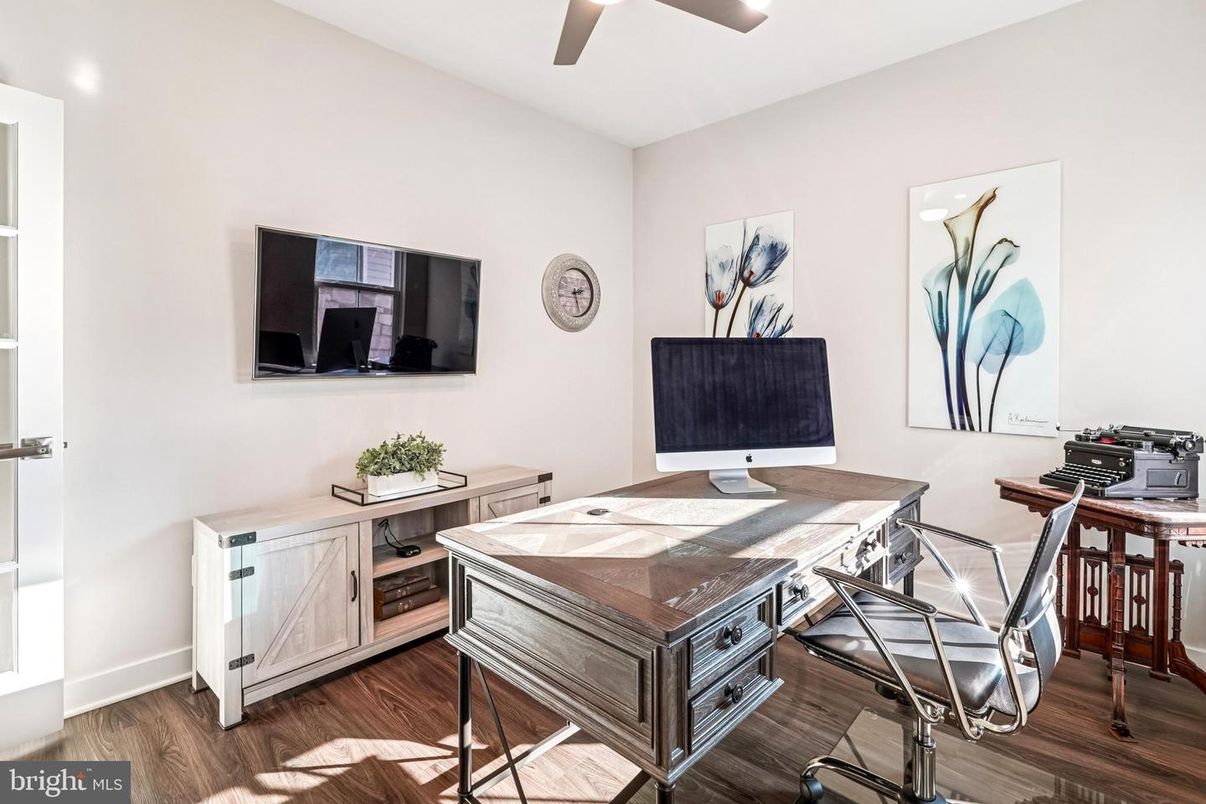 Home Office, Interior, Wood Texture Flooring