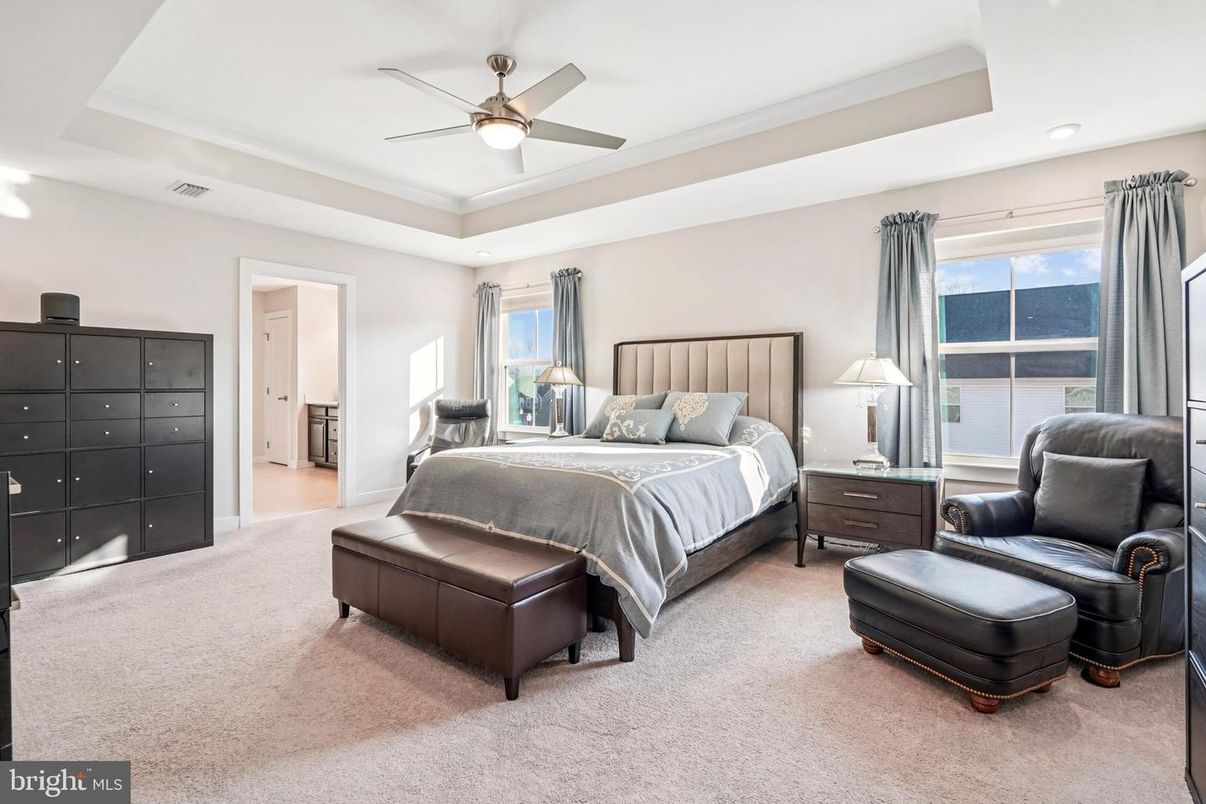 Bedroom, Interior, Recessed Lighting