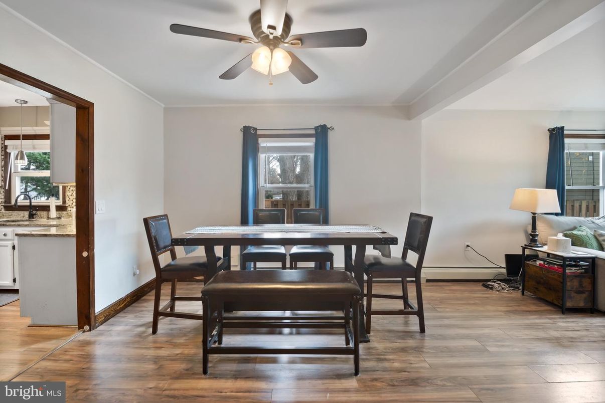 Dining room, Interior, Wood Texture Flooring