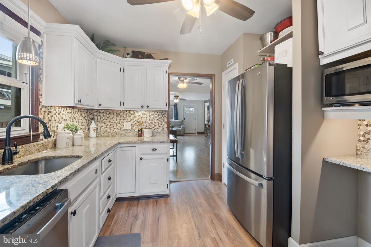 Interior, Kitchen, Pendant Lights, Stainless Steel Appliances, Wood Texture Flooring