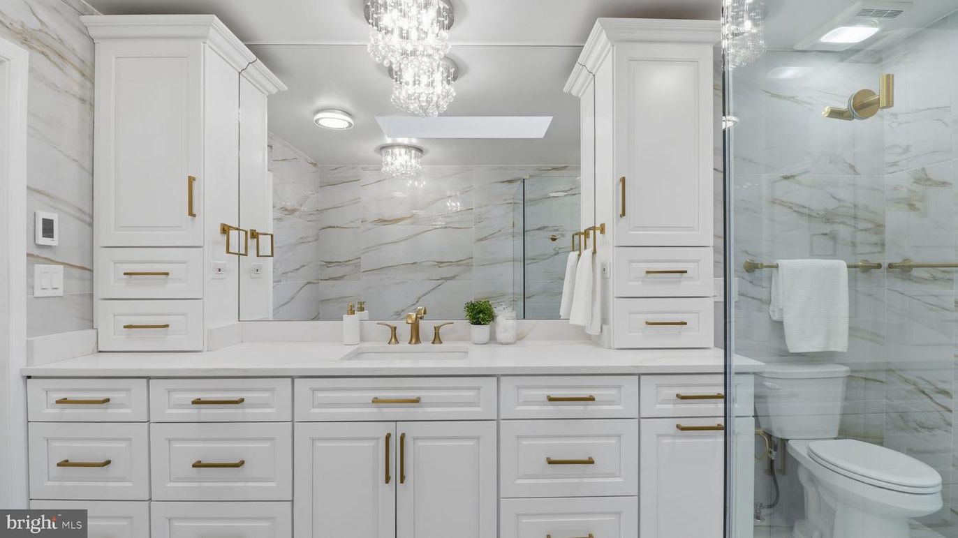 Bathroom, Glass Shower, Interior, Marble Walls