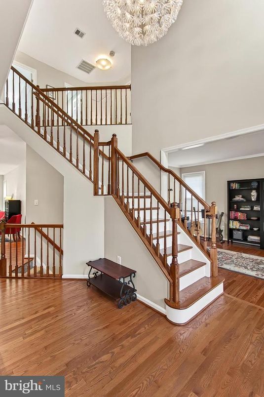 Chandelier, Interior, Wood Texture Flooring