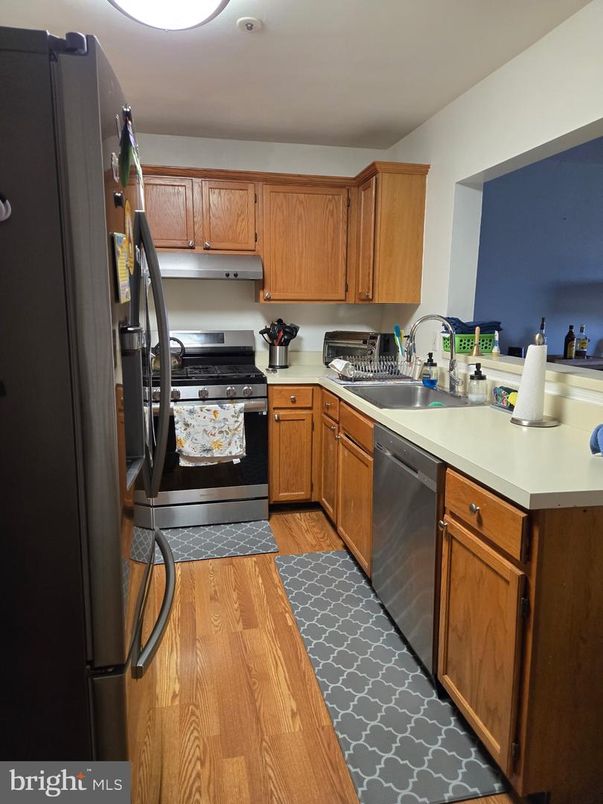 Interior, Kitchen, Wood Texture Flooring