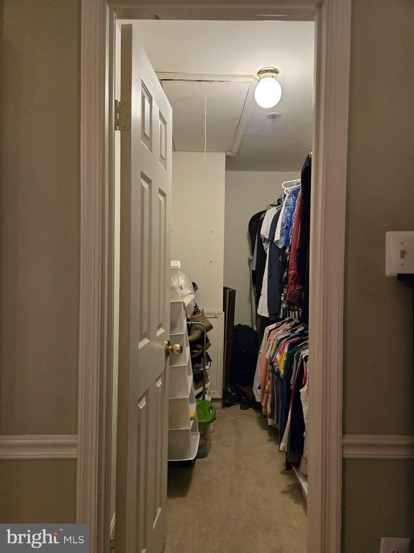 Interior, Walk-in Closets