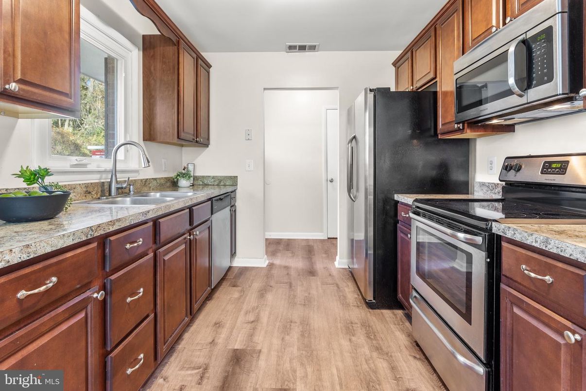 Interior, Kitchen, Wood Texture Flooring